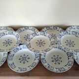 Service 11 soup plates mill of wolves