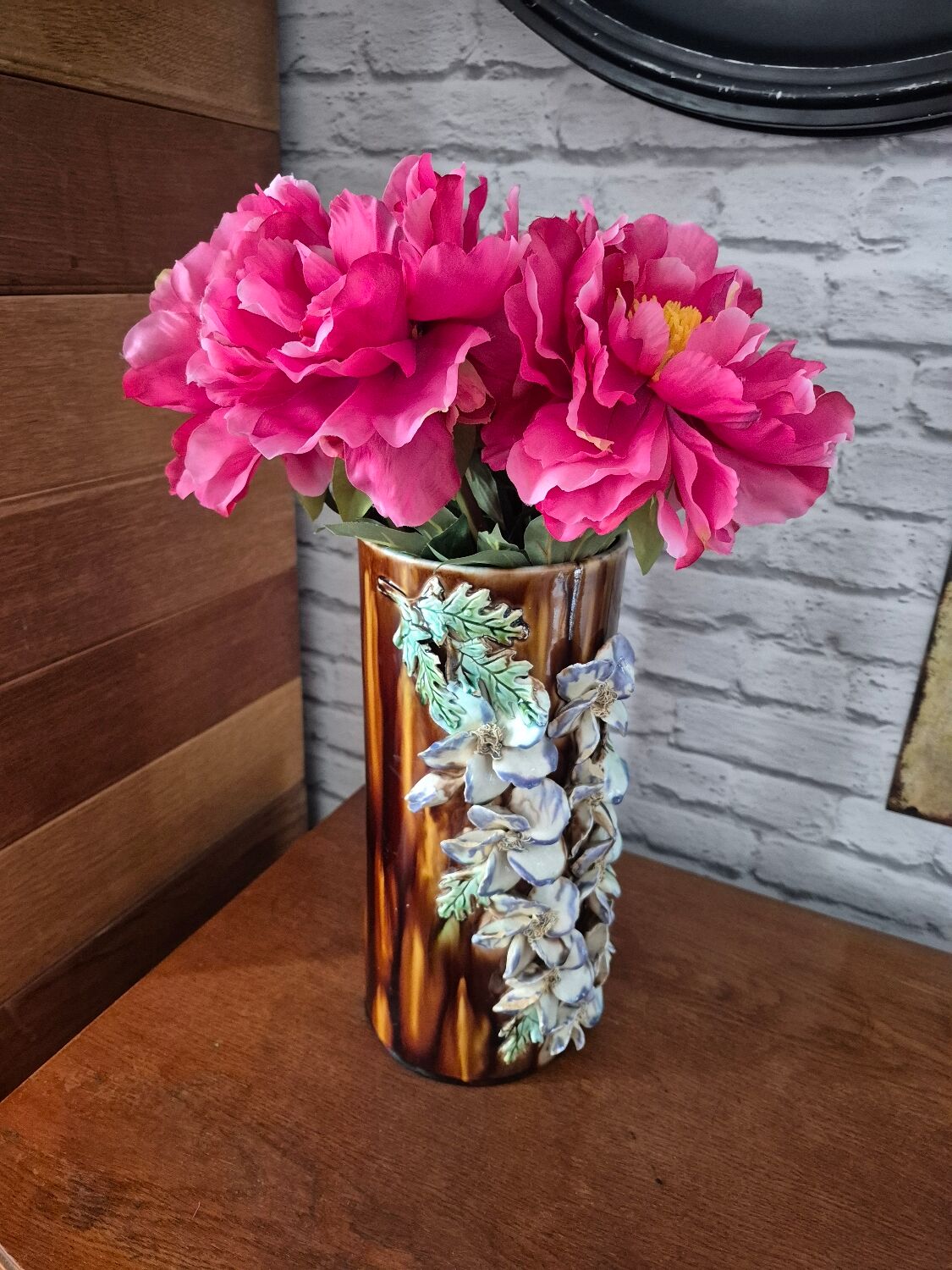 Large tube vase in slipware