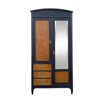 Armoire parisienne art nouveau
