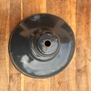 Industrial lampshade in enamelled sheet metal