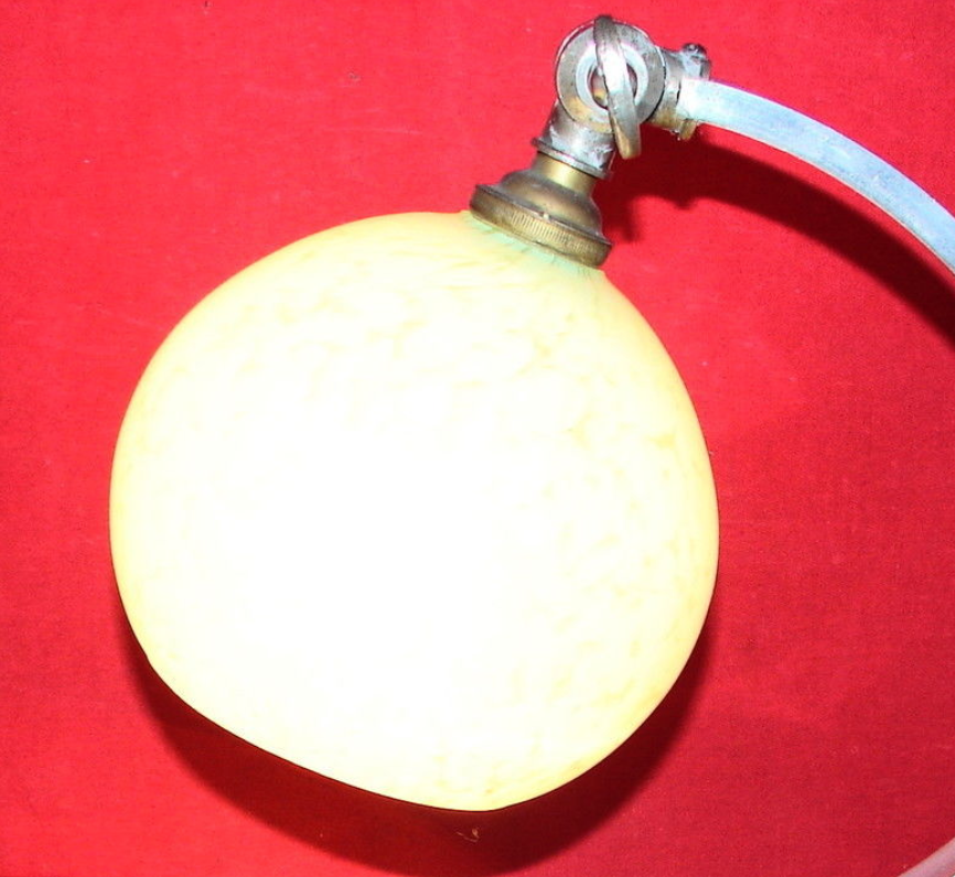 Lamp 1930-40, art deco glassware Clichy