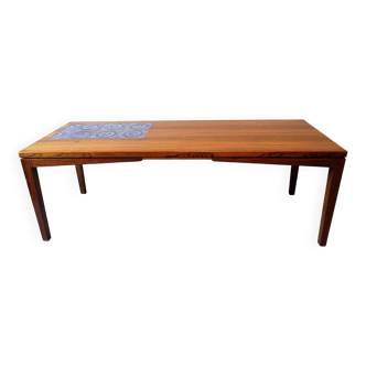 Table basse danoise en palissandre et carreaux de céramique bleus, années 1960