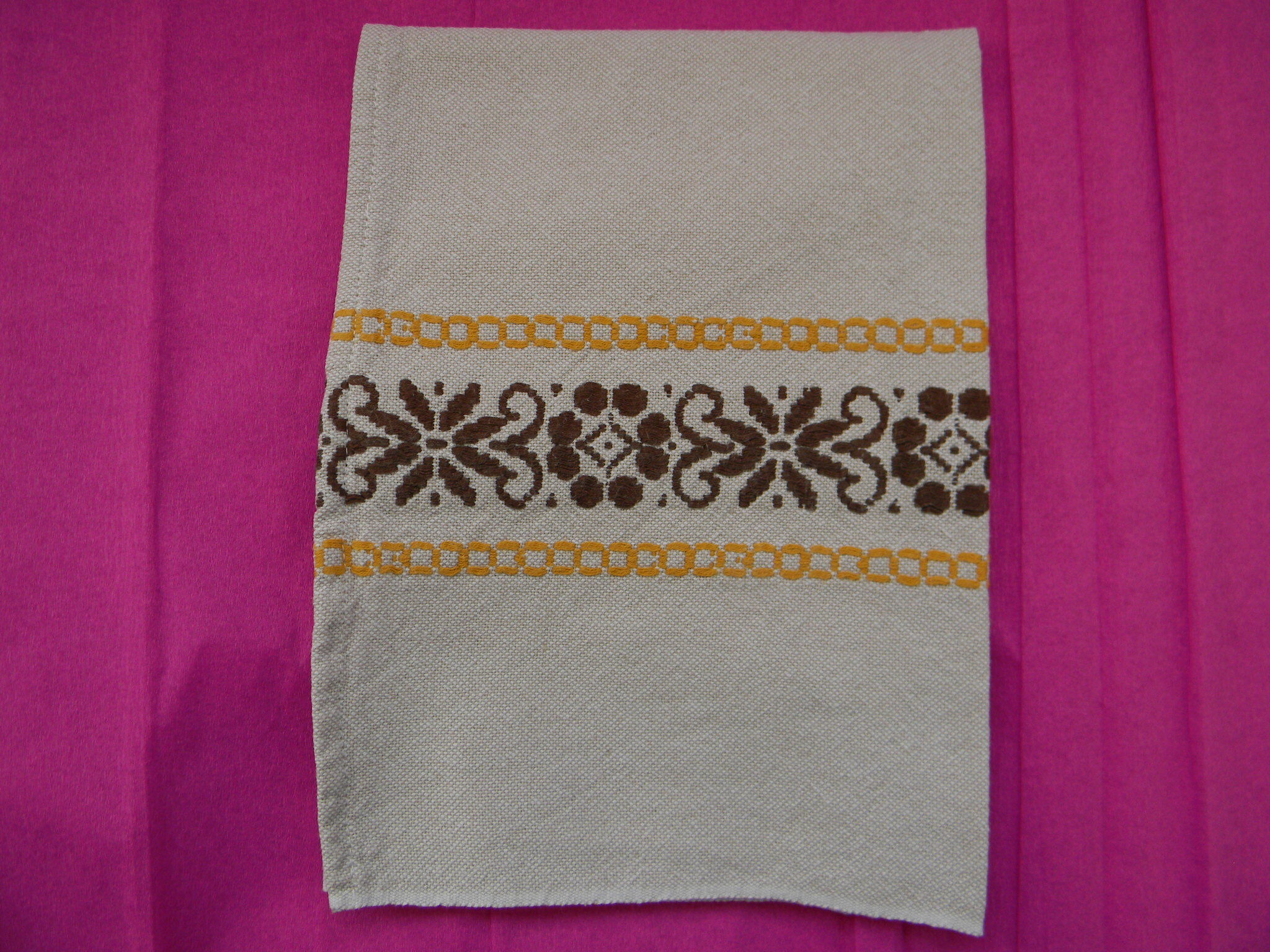 Lo t of 8 vintage napkins Basque linen