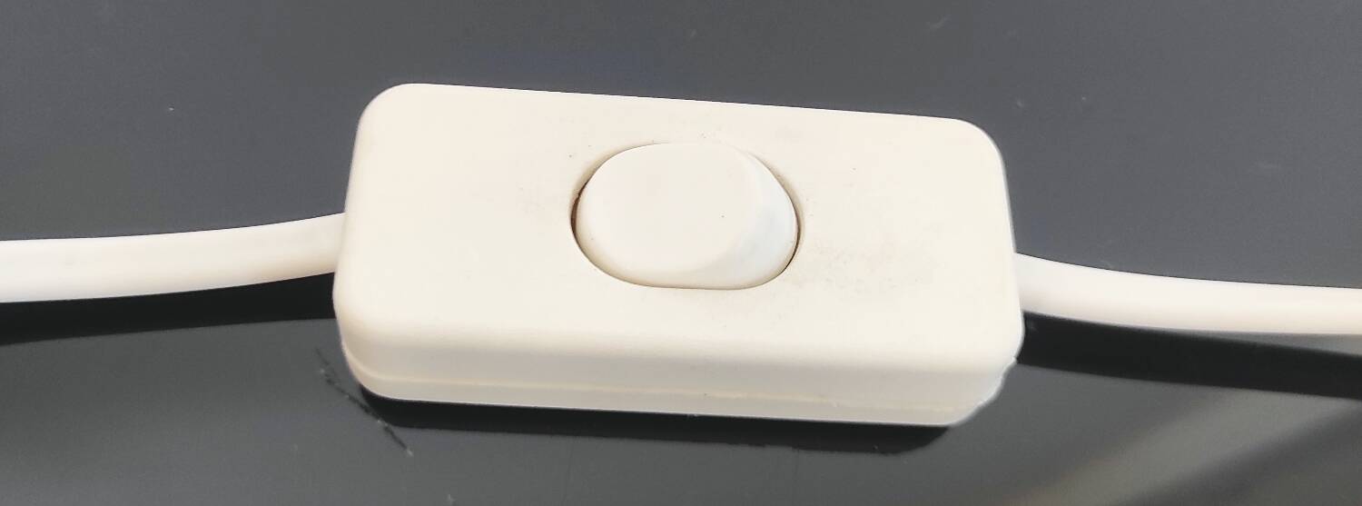 Vintage lamp base, white and gold ceramic, 70s.