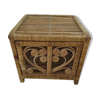 Sofa tip / bedside table