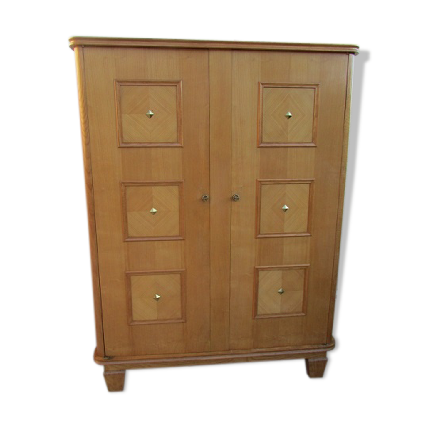 Wardrobe of the 1940