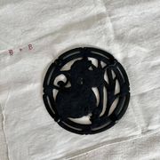 Cast iron trivet