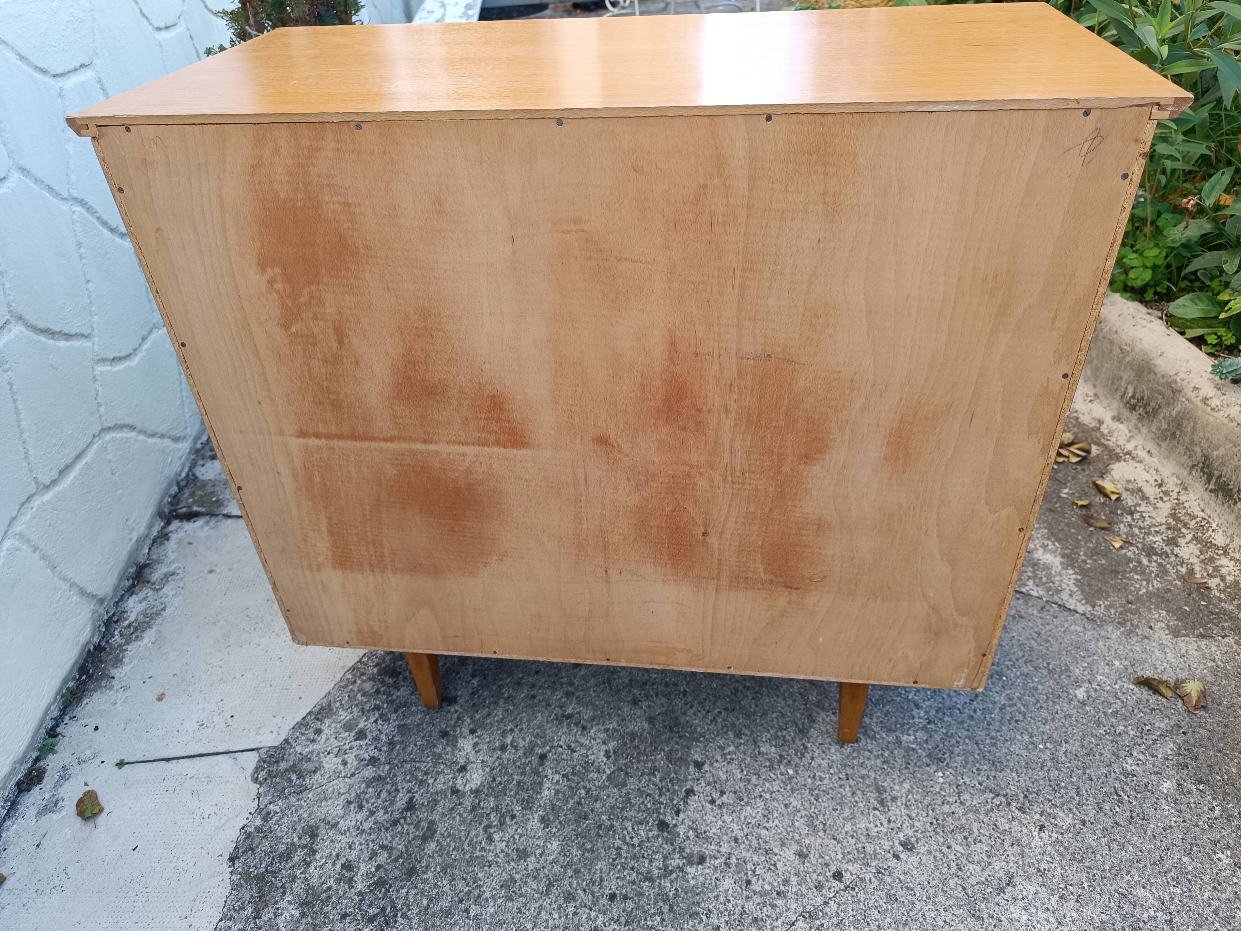 Vintage chest of drawers