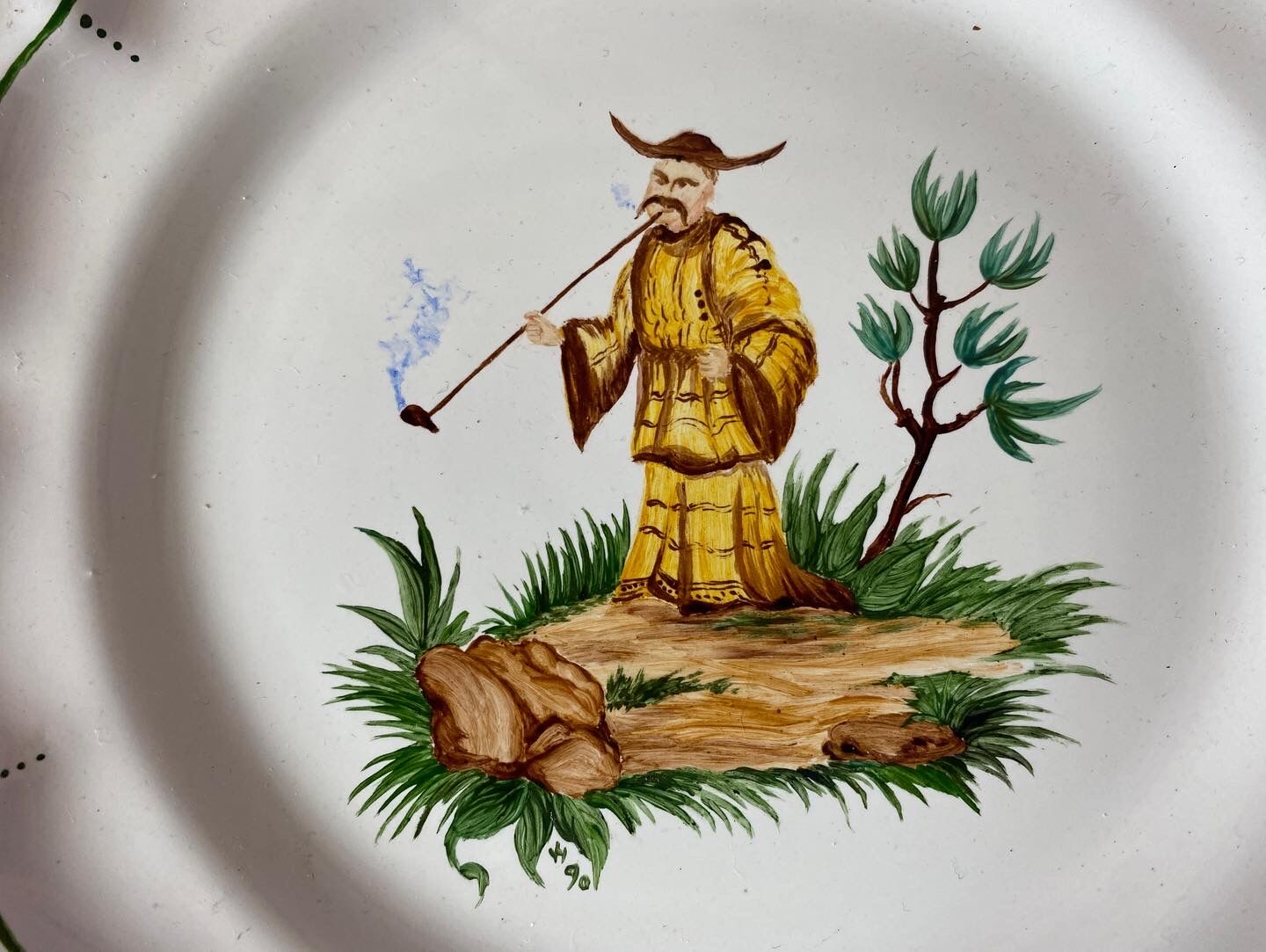 Set of 3 decorative earthenware plates stamped "Gien"