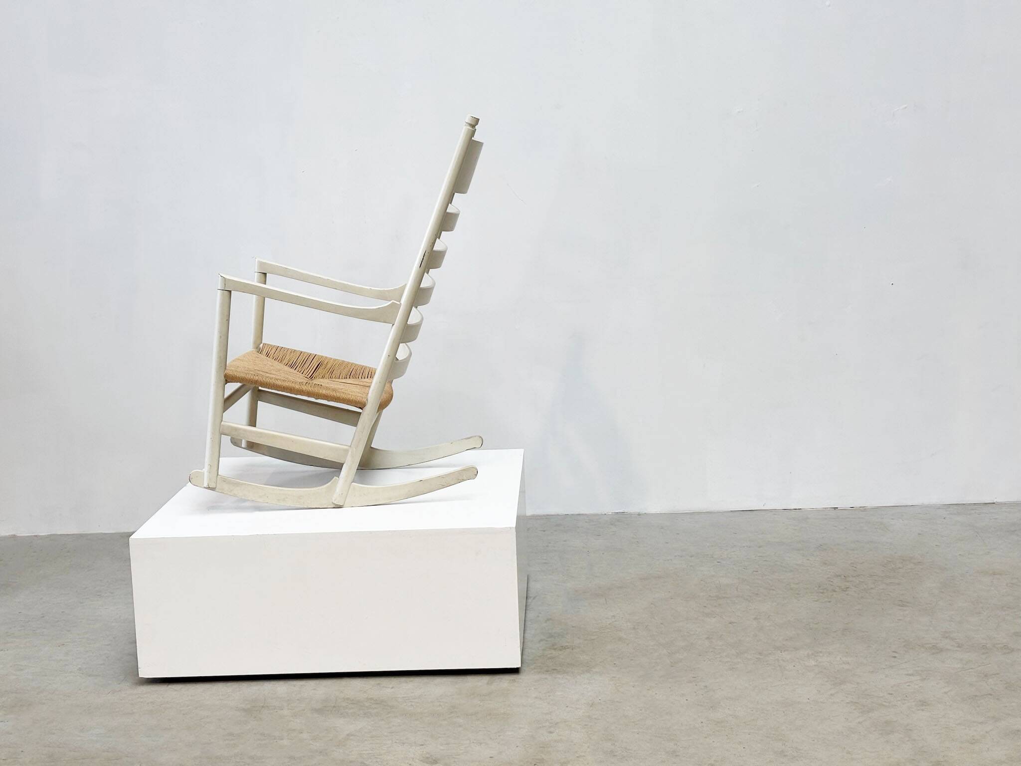 CH45 Rocking chair by Hans Wegner