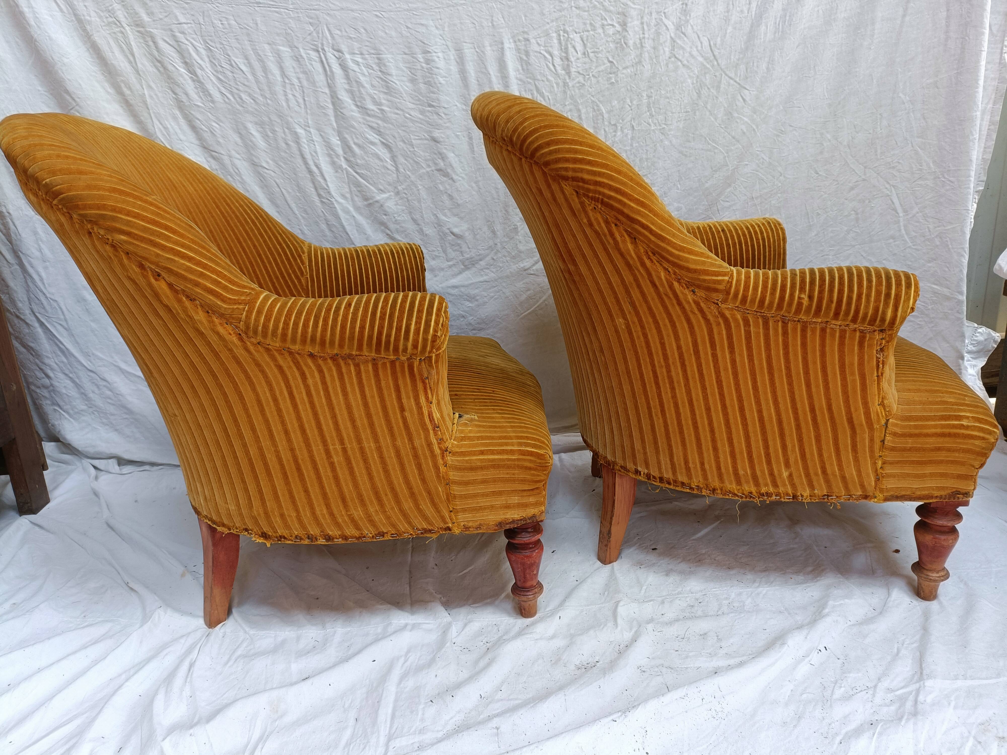 Pair of beech toad armchairs