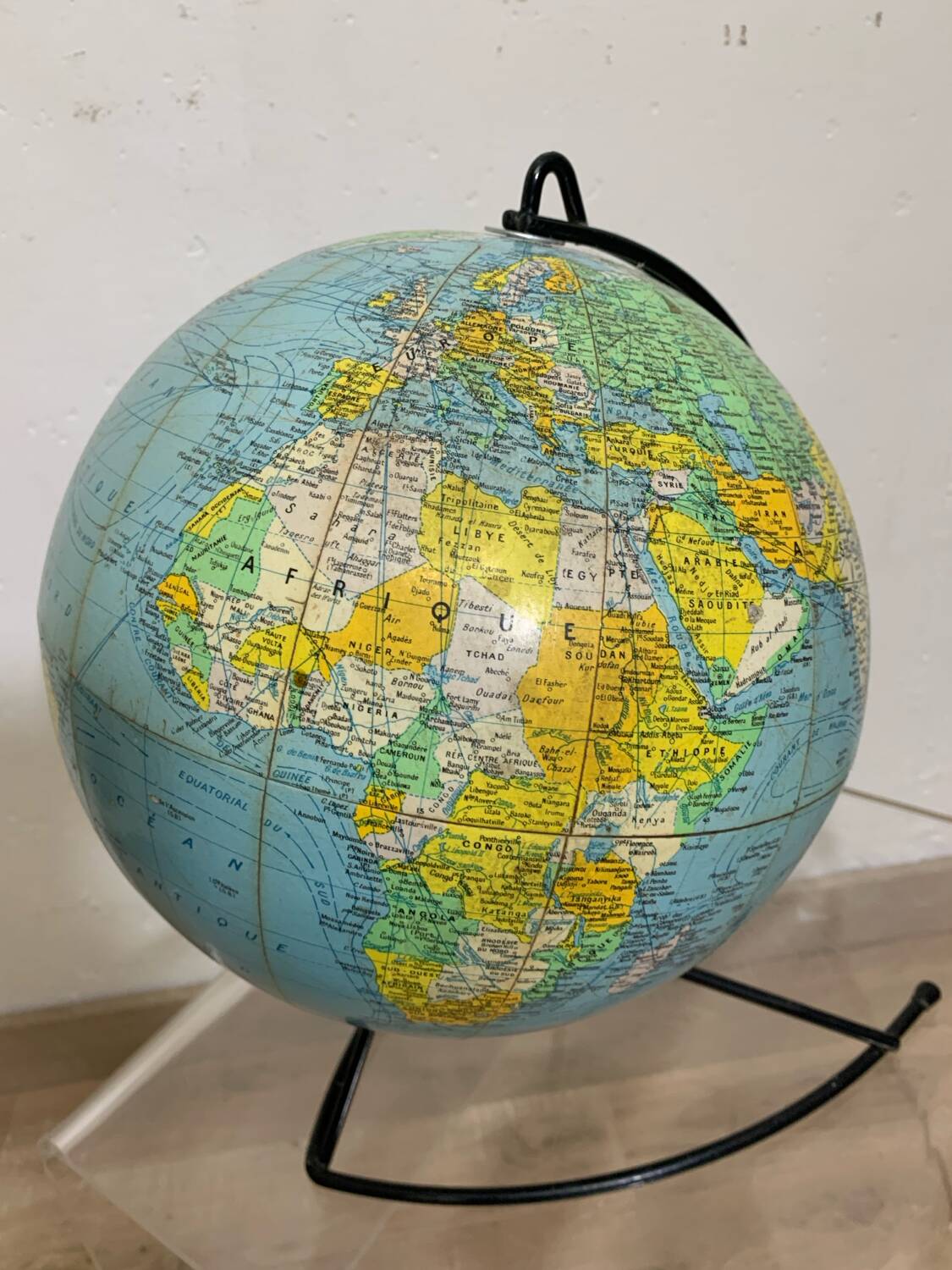 Terrestrial globe Girard and Barrere Paris