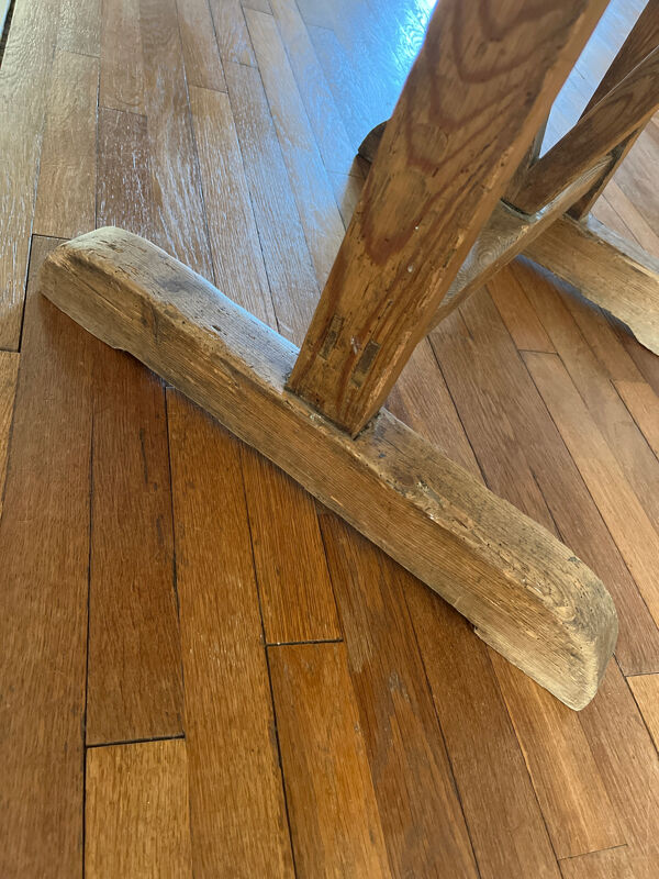 Ancienne table de vigneron arboisienne