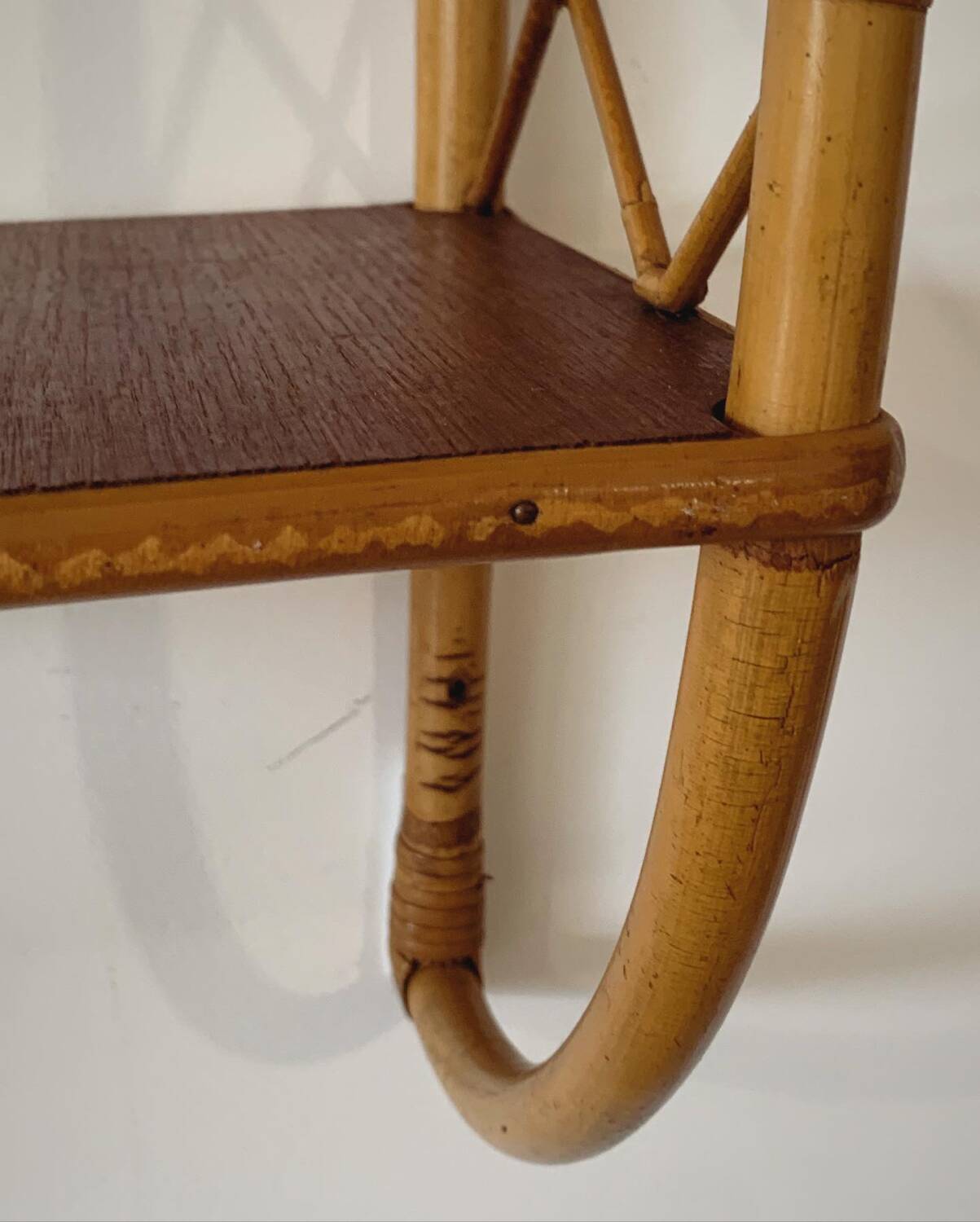 Vintage wall shelf in bamboo and wood