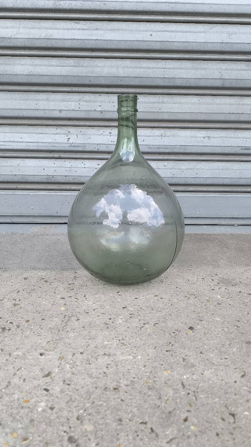 10 liter blown glass demijohn