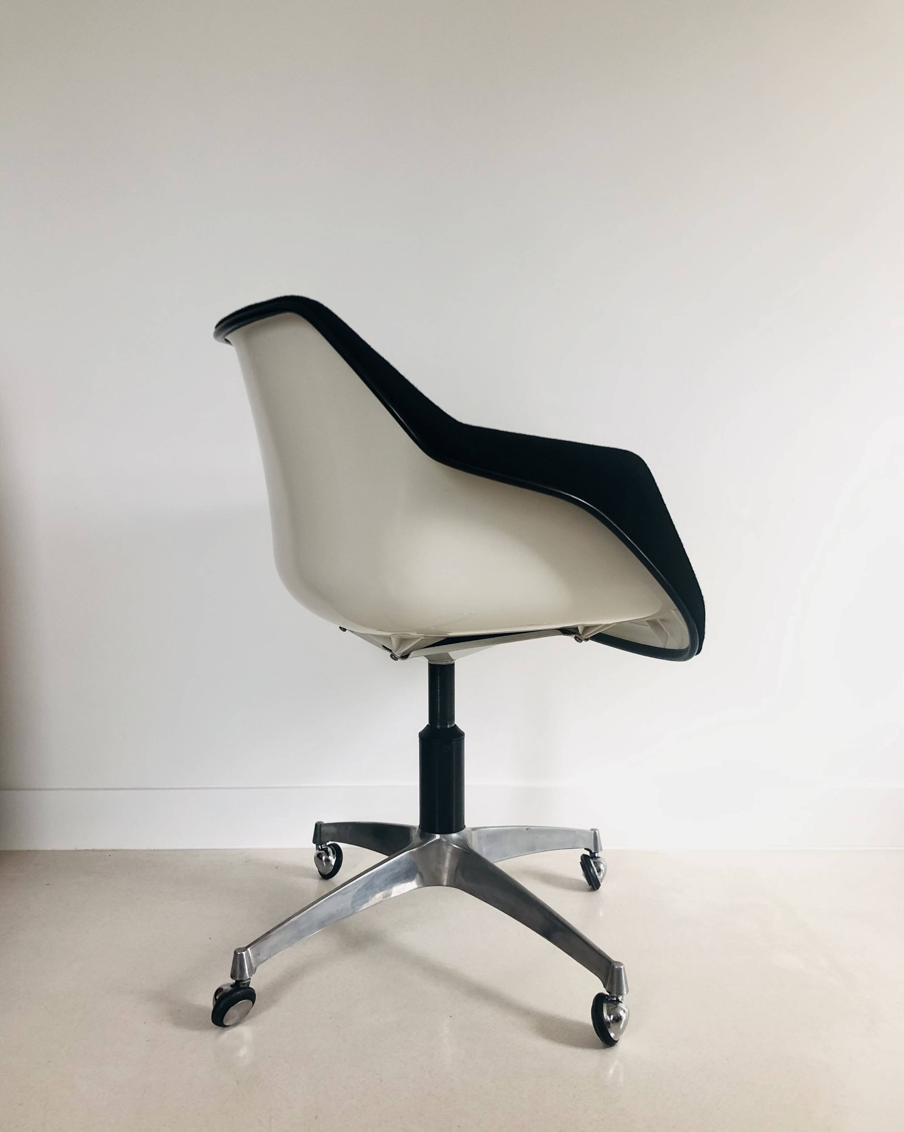 Fauteuil de bureau par Robin et Lucienne Day pour Castelli, Italie 70's