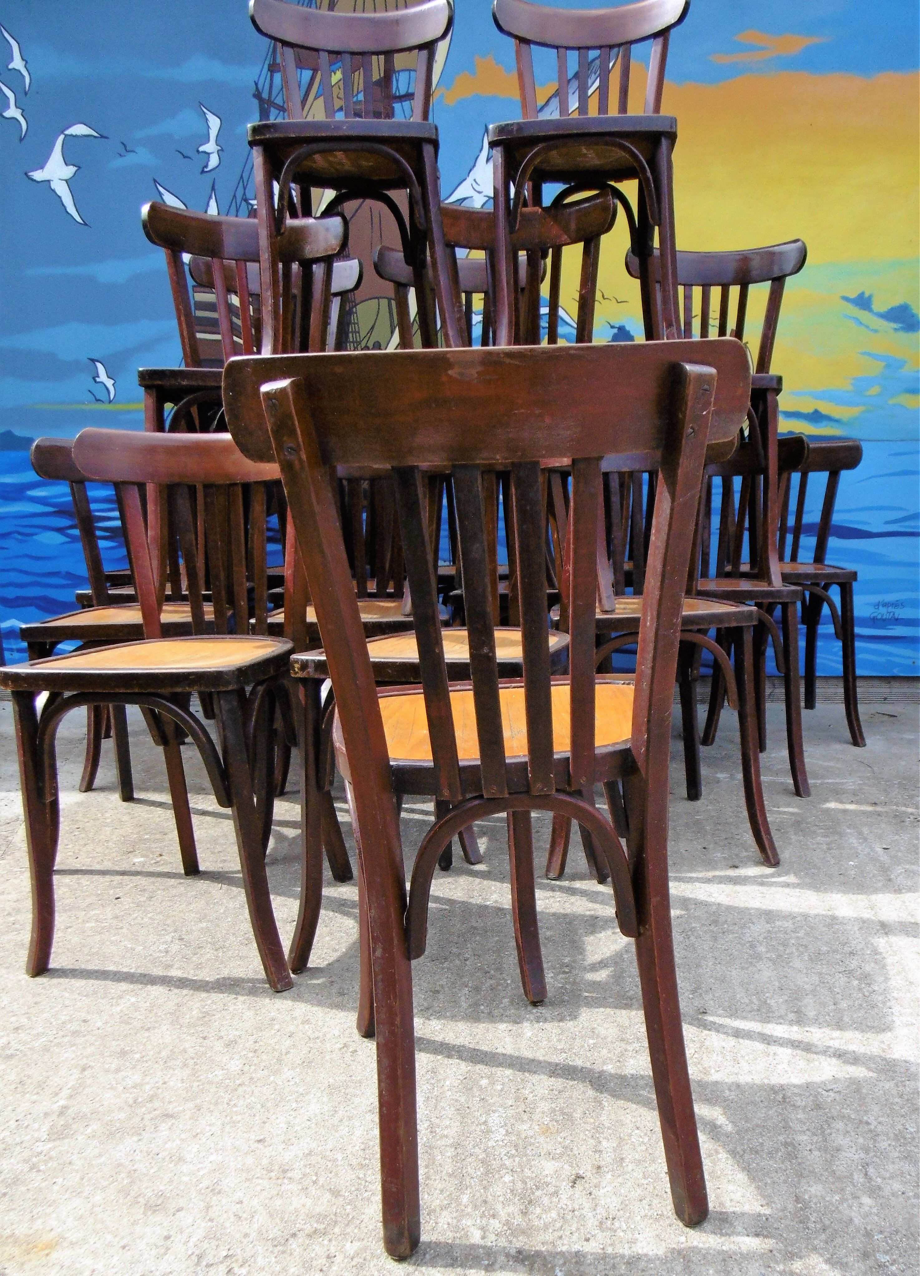 Set of 24 Luterma bistro chairs