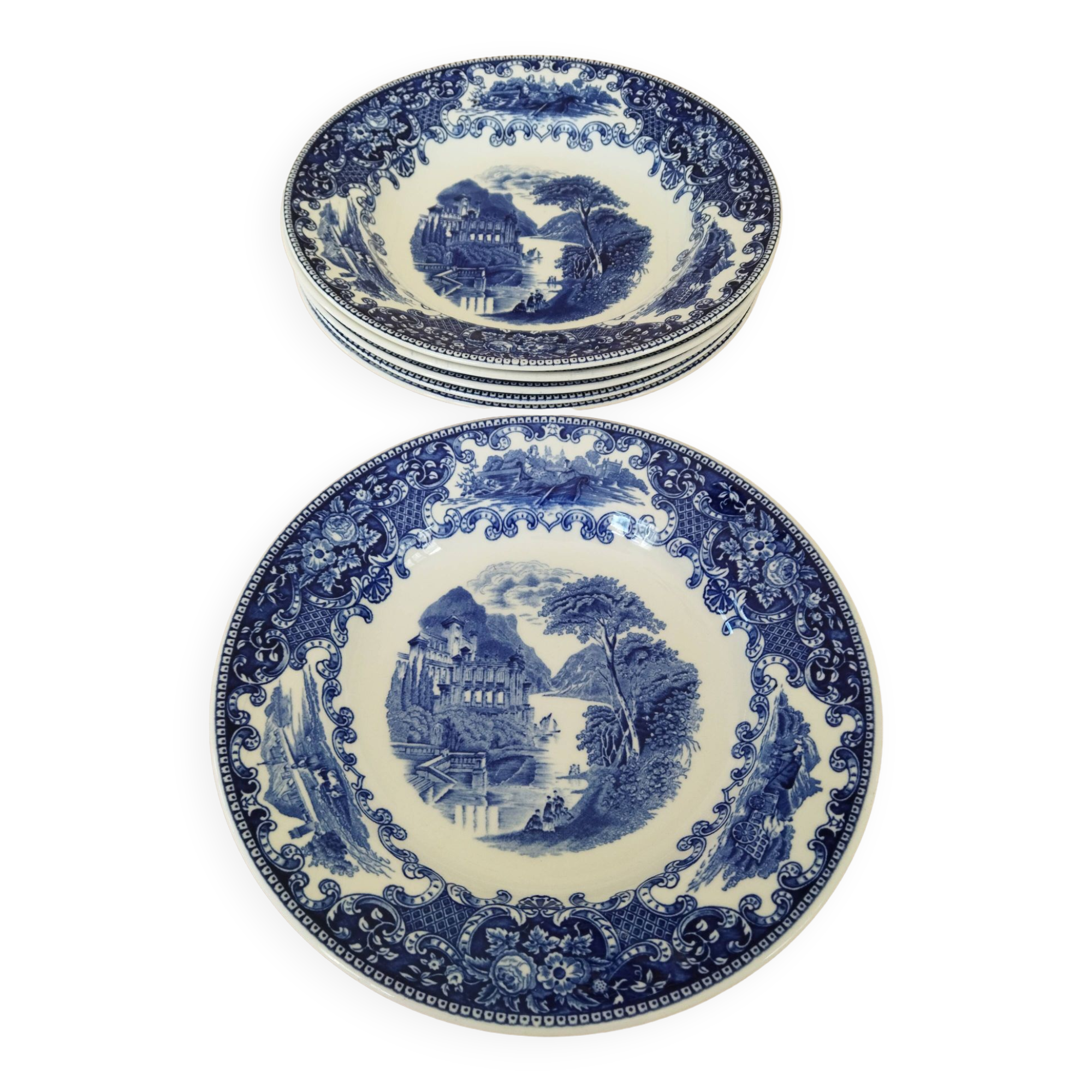 Royal Sphinx Maestricht P. Regout "Cambridge Old England" blue & white soup plates
