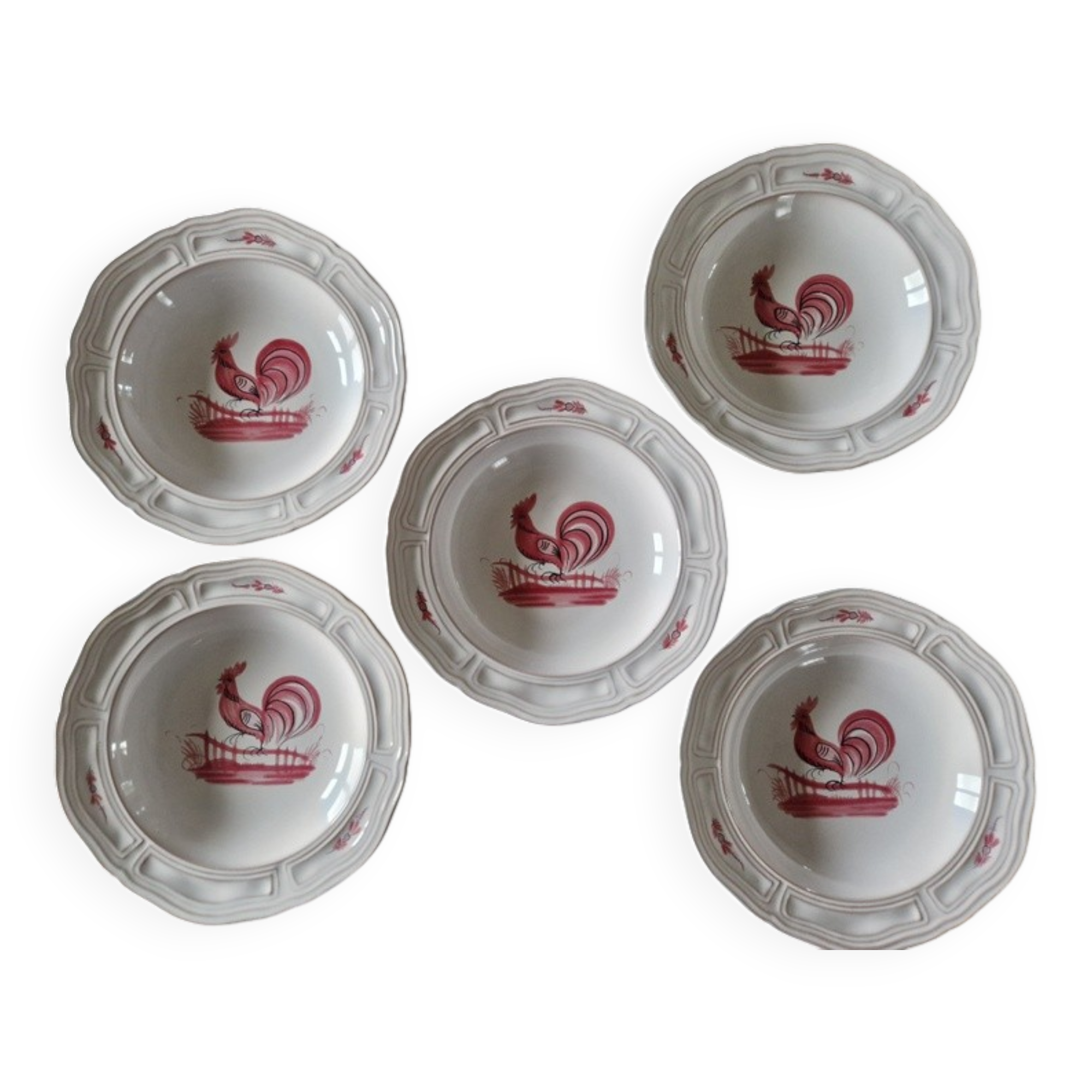 Henriot in Quimper - Set of 5 soup plates - Decorated with a pink rooster