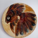 Dish decorated with fish Puigdemont 1960