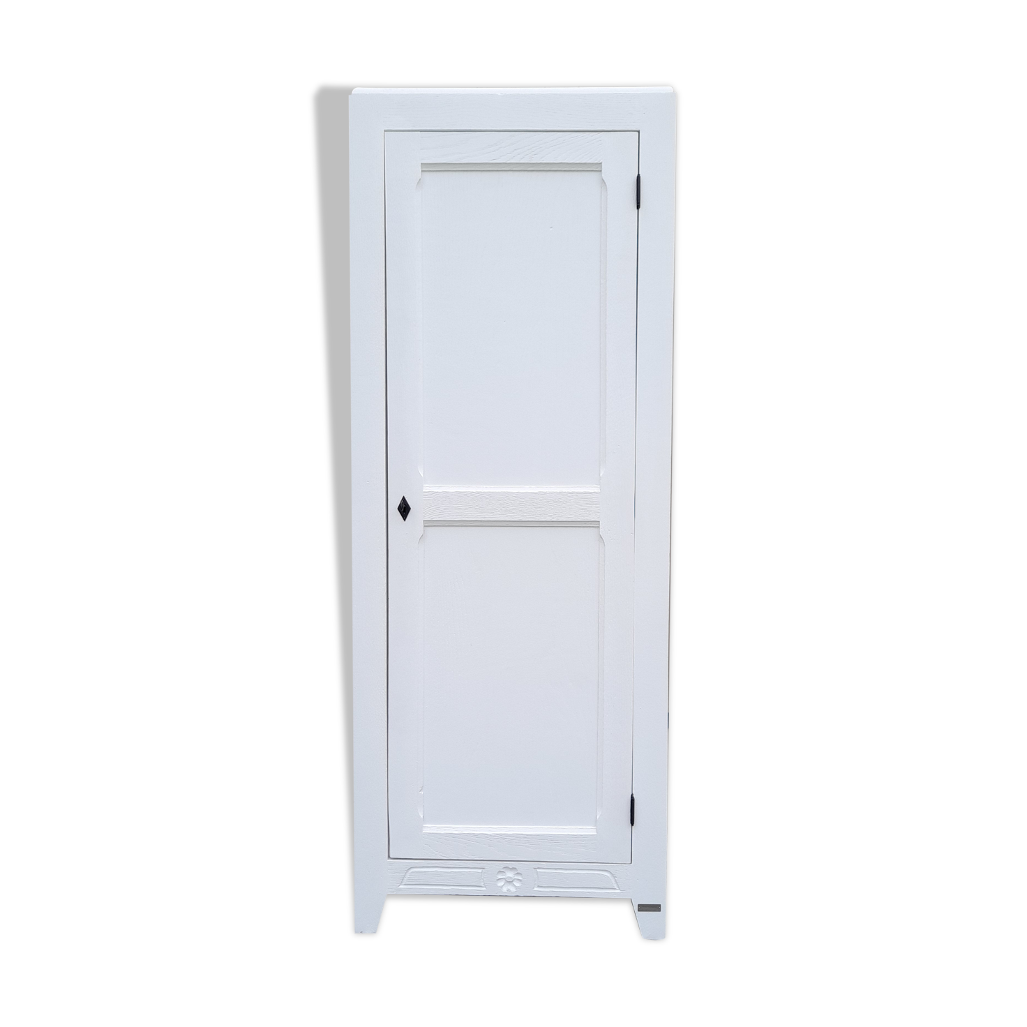 Bonnetière / Wardrobe