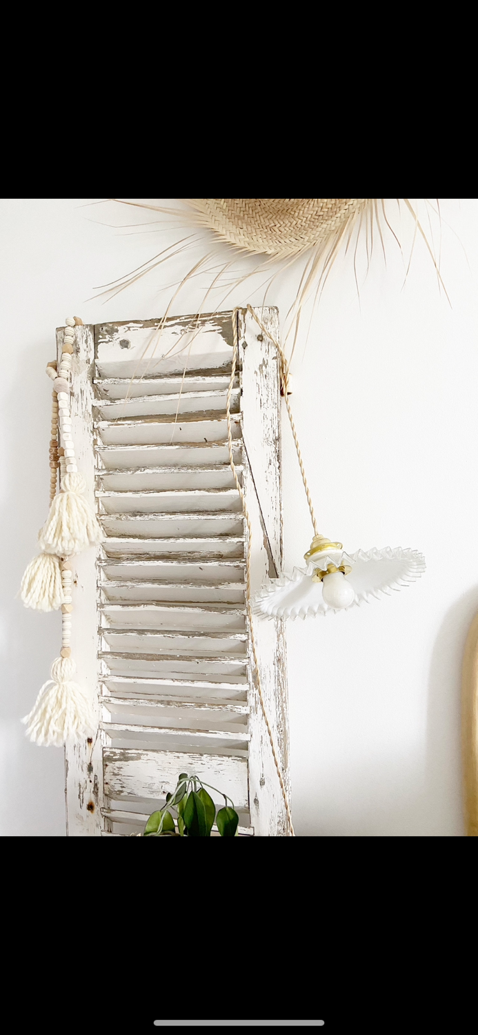 Opaline pendant lamp