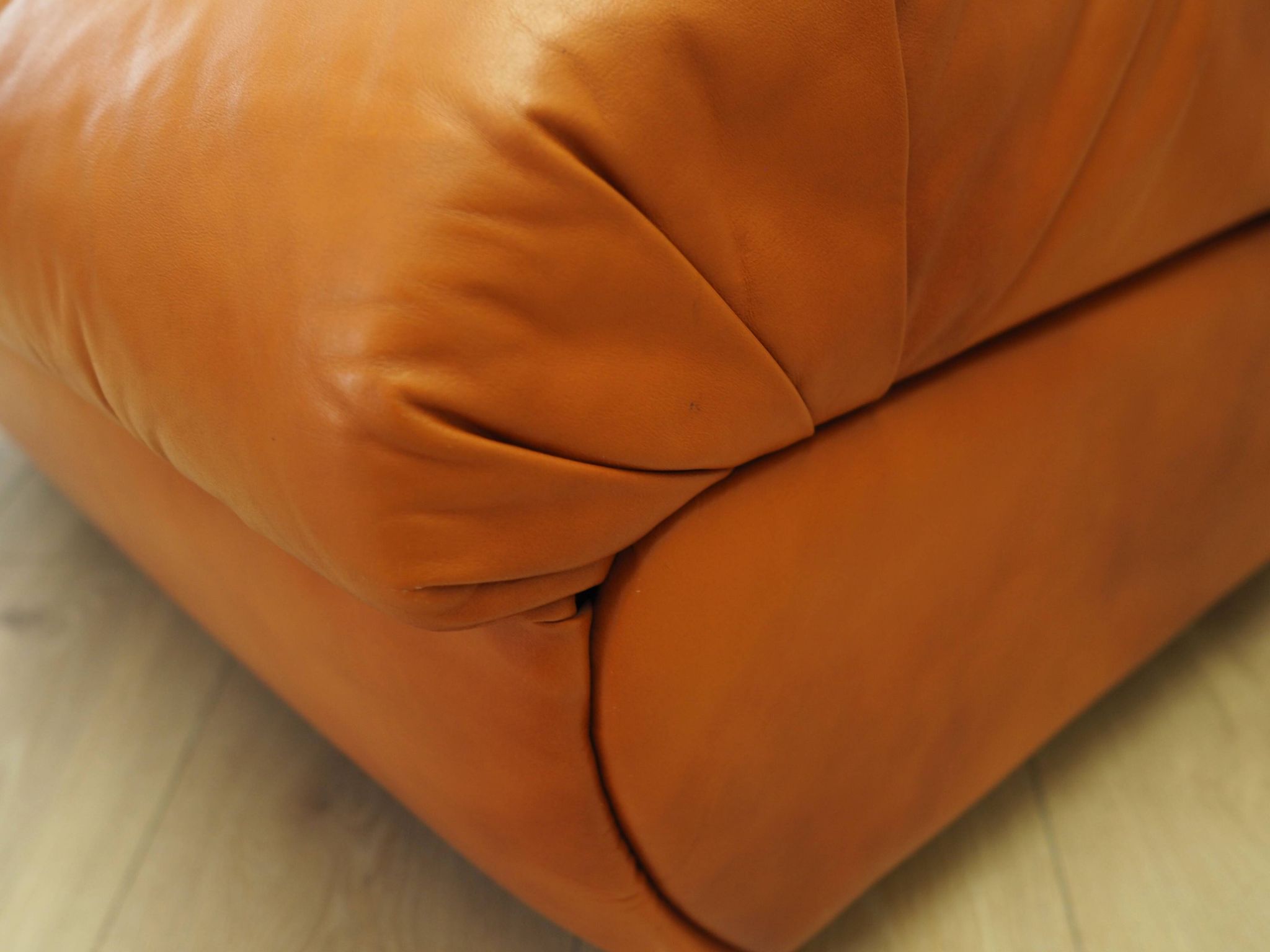 Red armchair, Italian design, 1970s, production: Italy