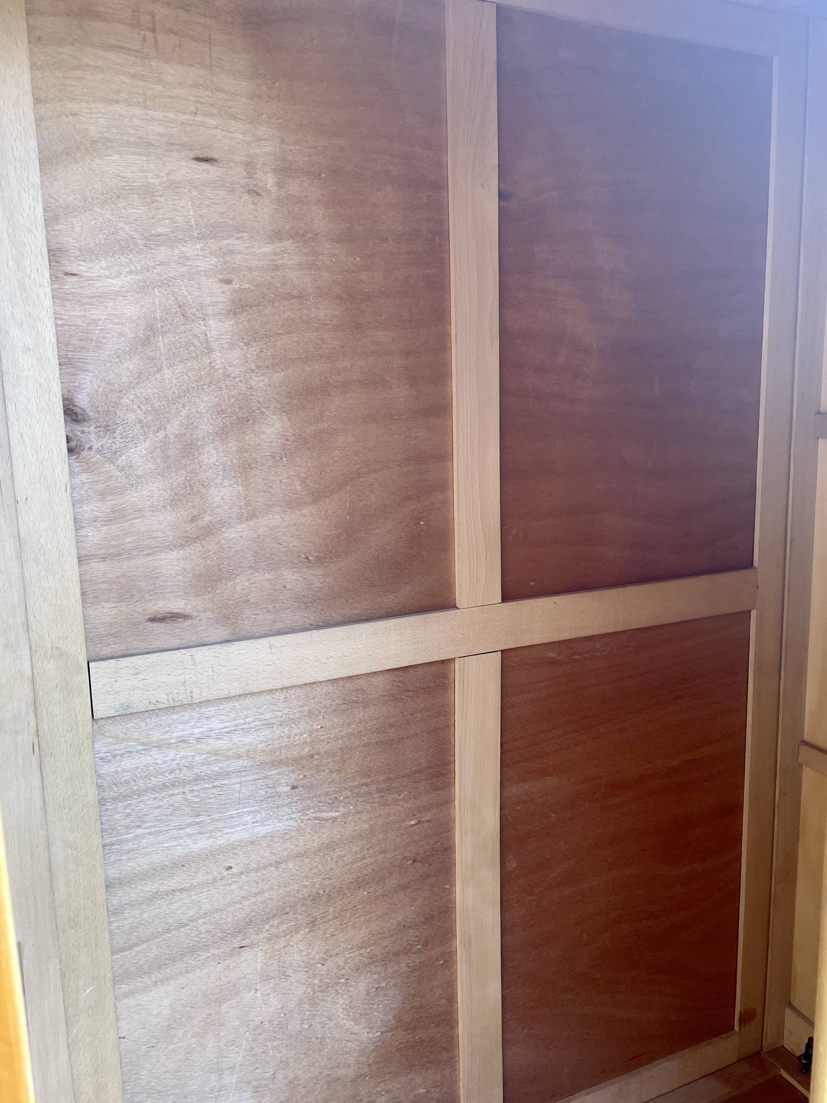 Wardrobe 1950 sliding doors
