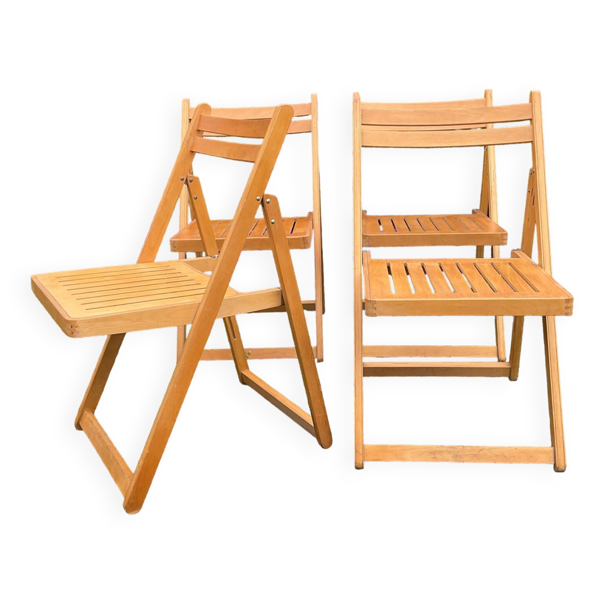 Set of 4 vintage beech folding chairs