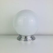 Applique ou plafonnier globe opaline art déco