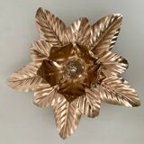 Vintage wall light in gold metal with leaf decorations