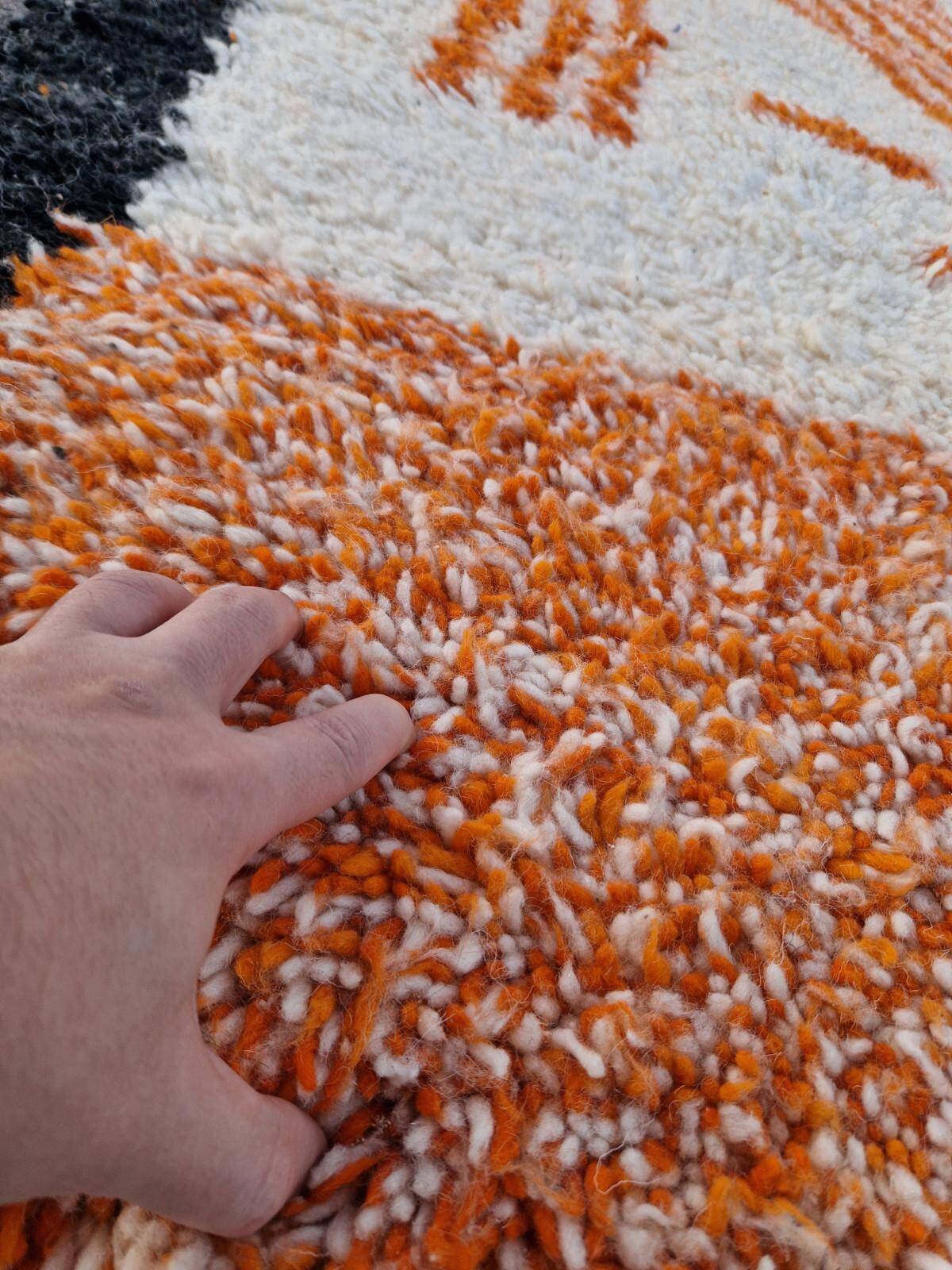 Moroccan handmade rug 2.5 x 1.5 m