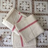 Set of 3 old cloths in thick linen