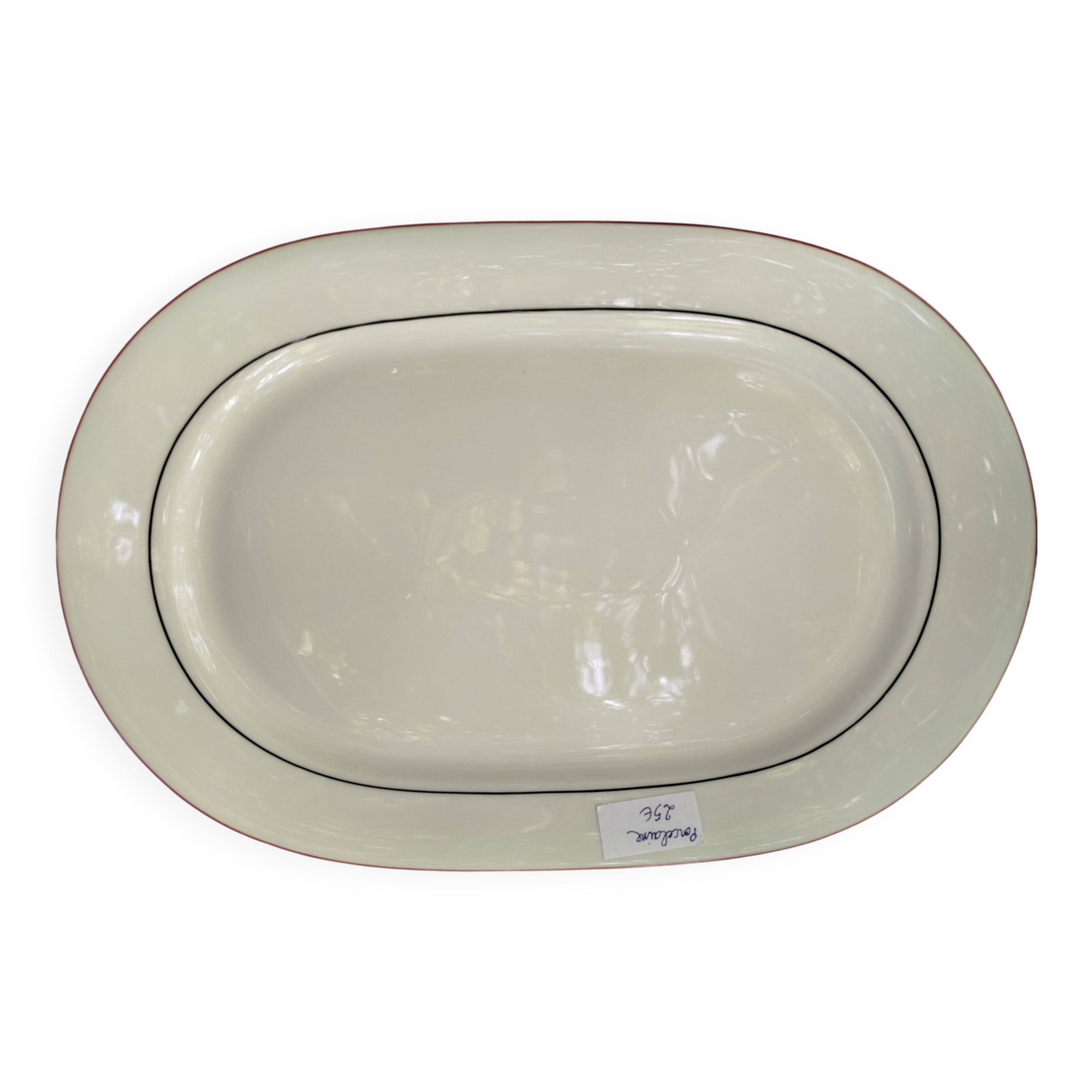 Plat plat en porcelaine