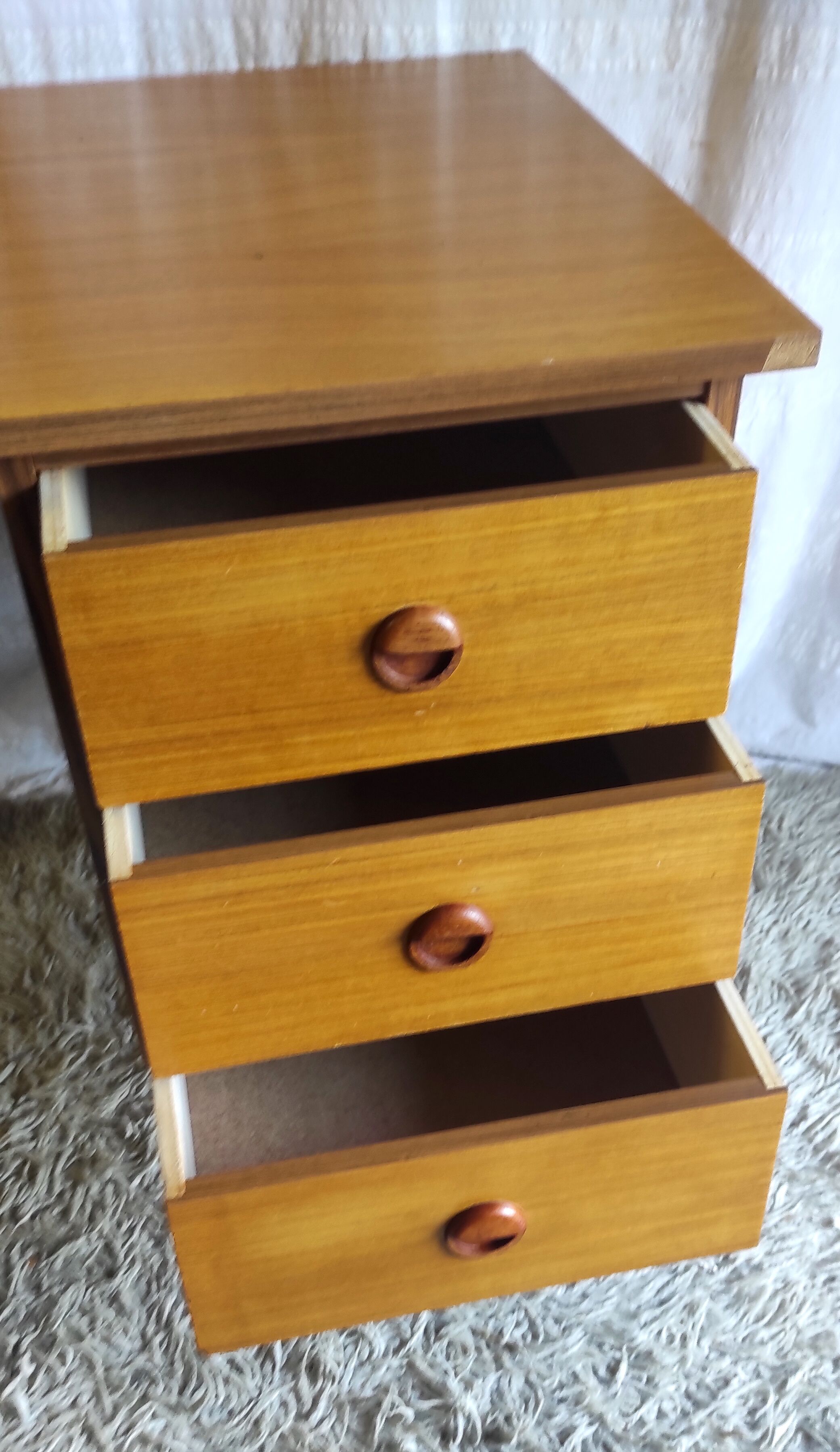 Scandinavian style desk in blond teak – 60s/70s