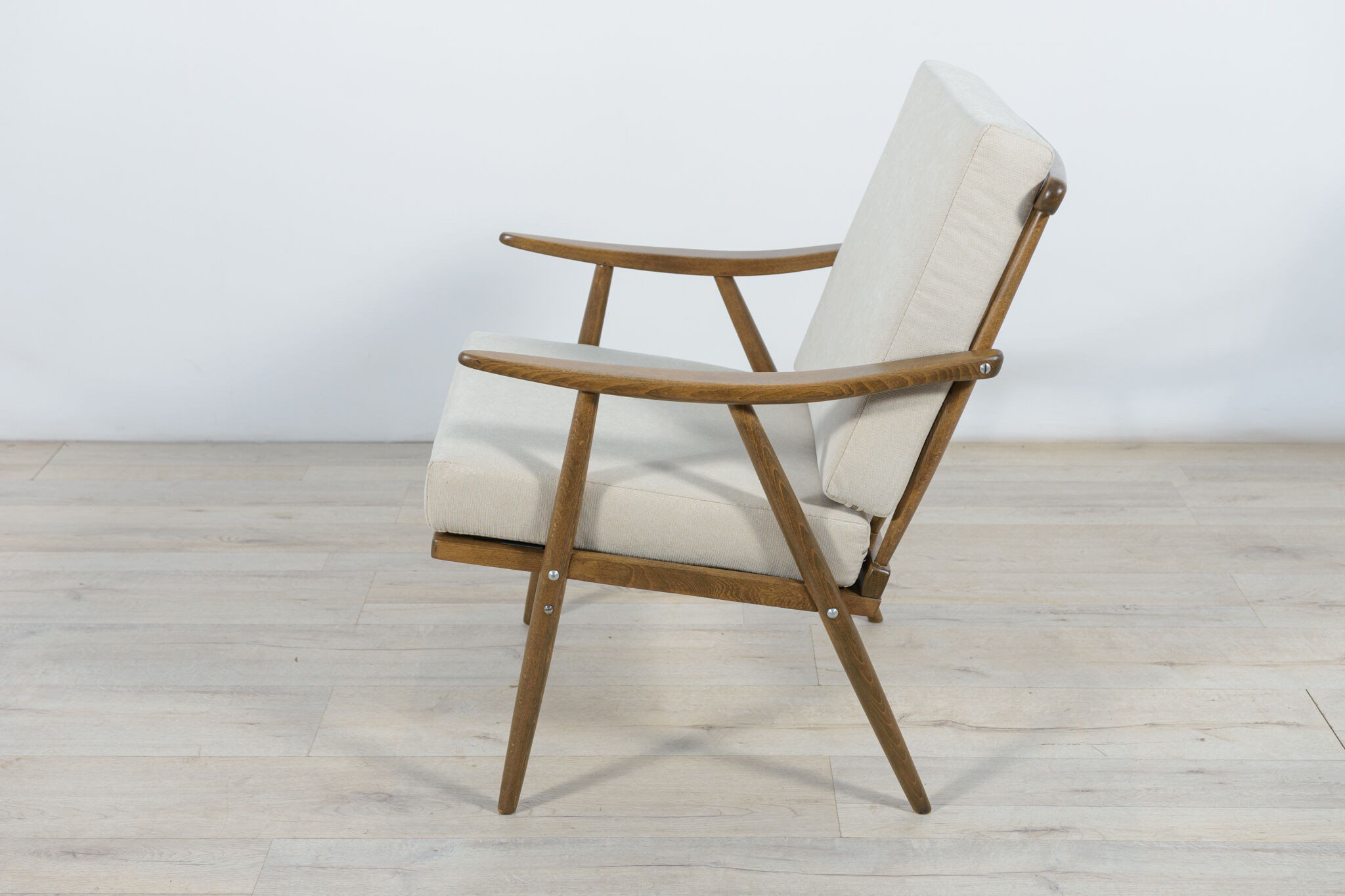 Mid-Century Czechoslovak Armchairs from Ton, 1960