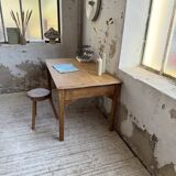 Oak desk with spindle legs, 1950s