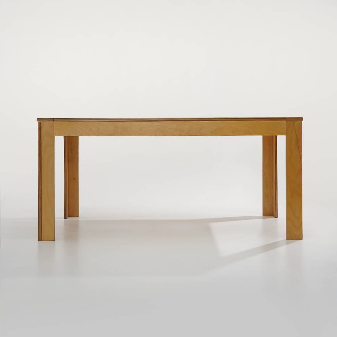 Maple table with extendable top, 1970s