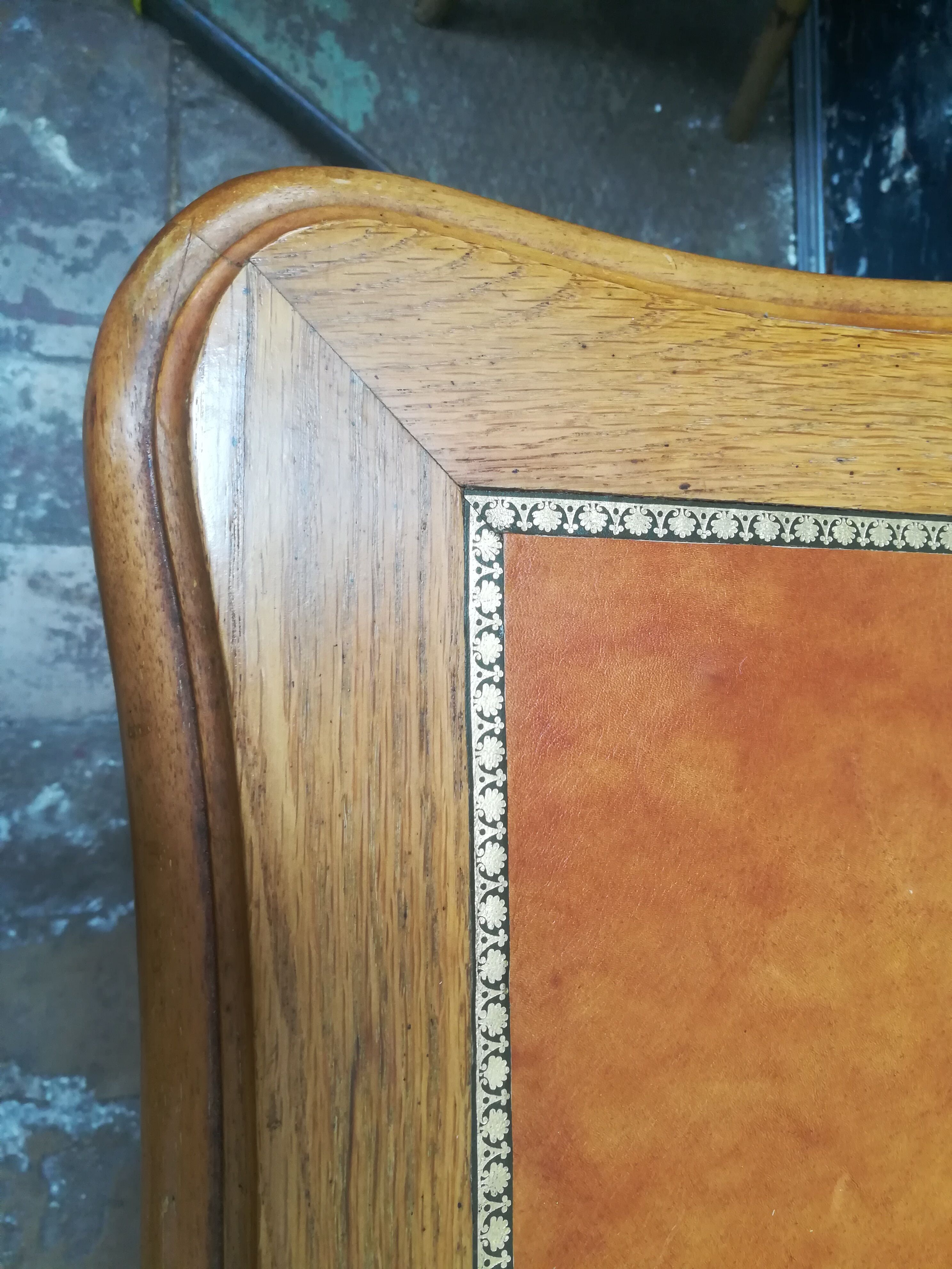 Louis XV style flat desk in walnut and leather
