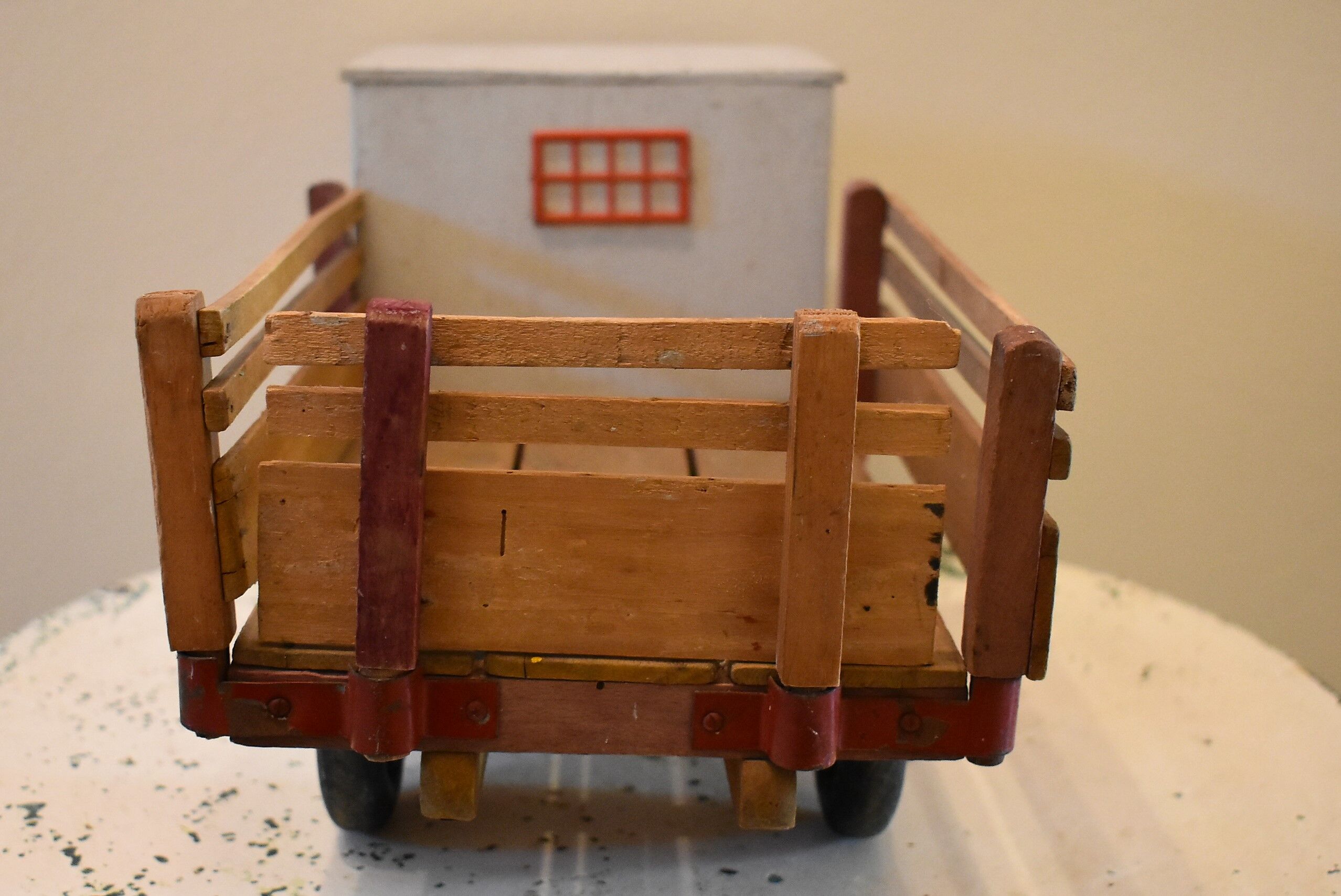 Truck wooden former Dejou
