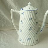 Coffee maker pouring porcelain twisted decot blueberry barbel