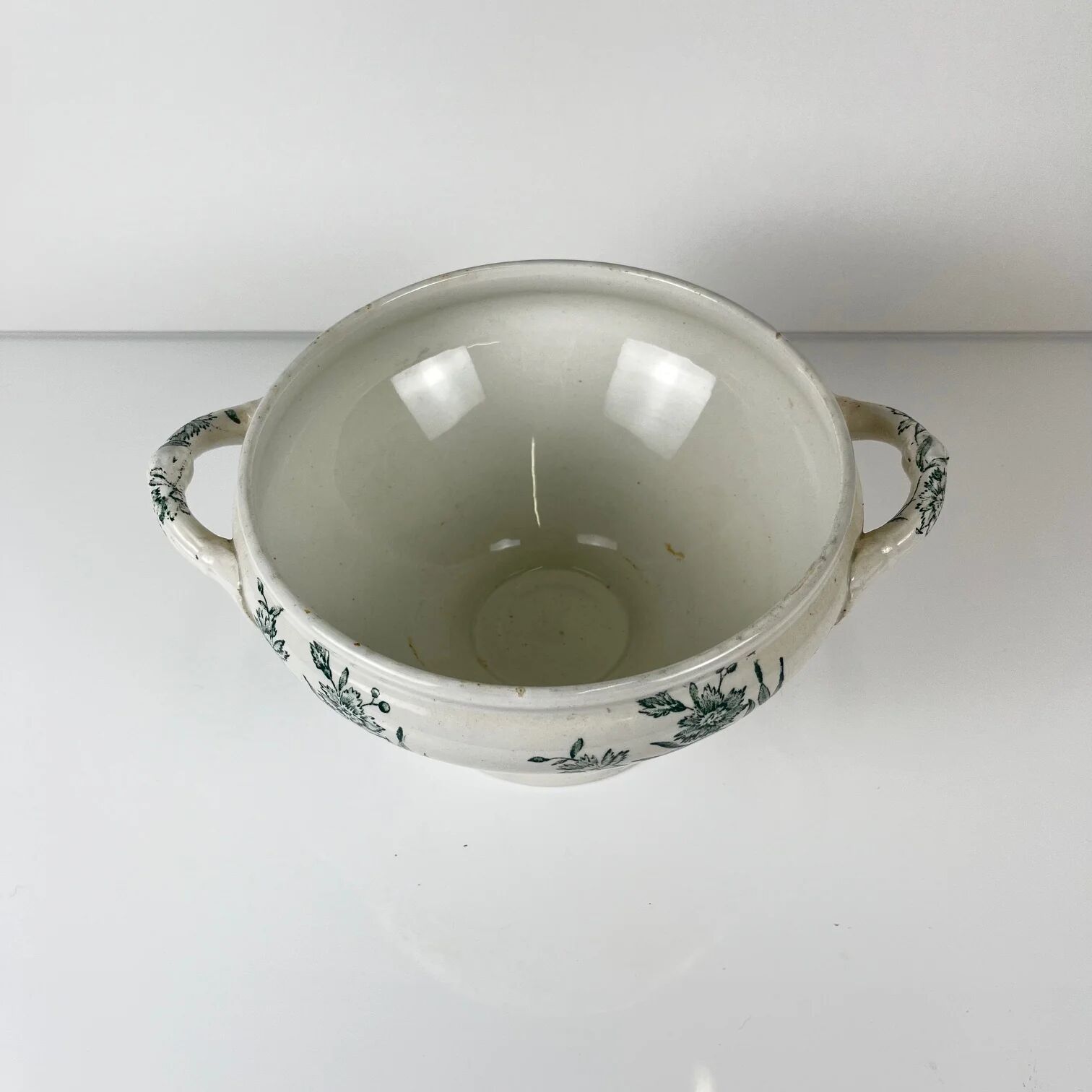 Soupière terre de fer Pexonne "Lucrèce" XIXe, vert