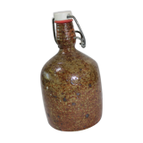 Bouteille en grès pyrité