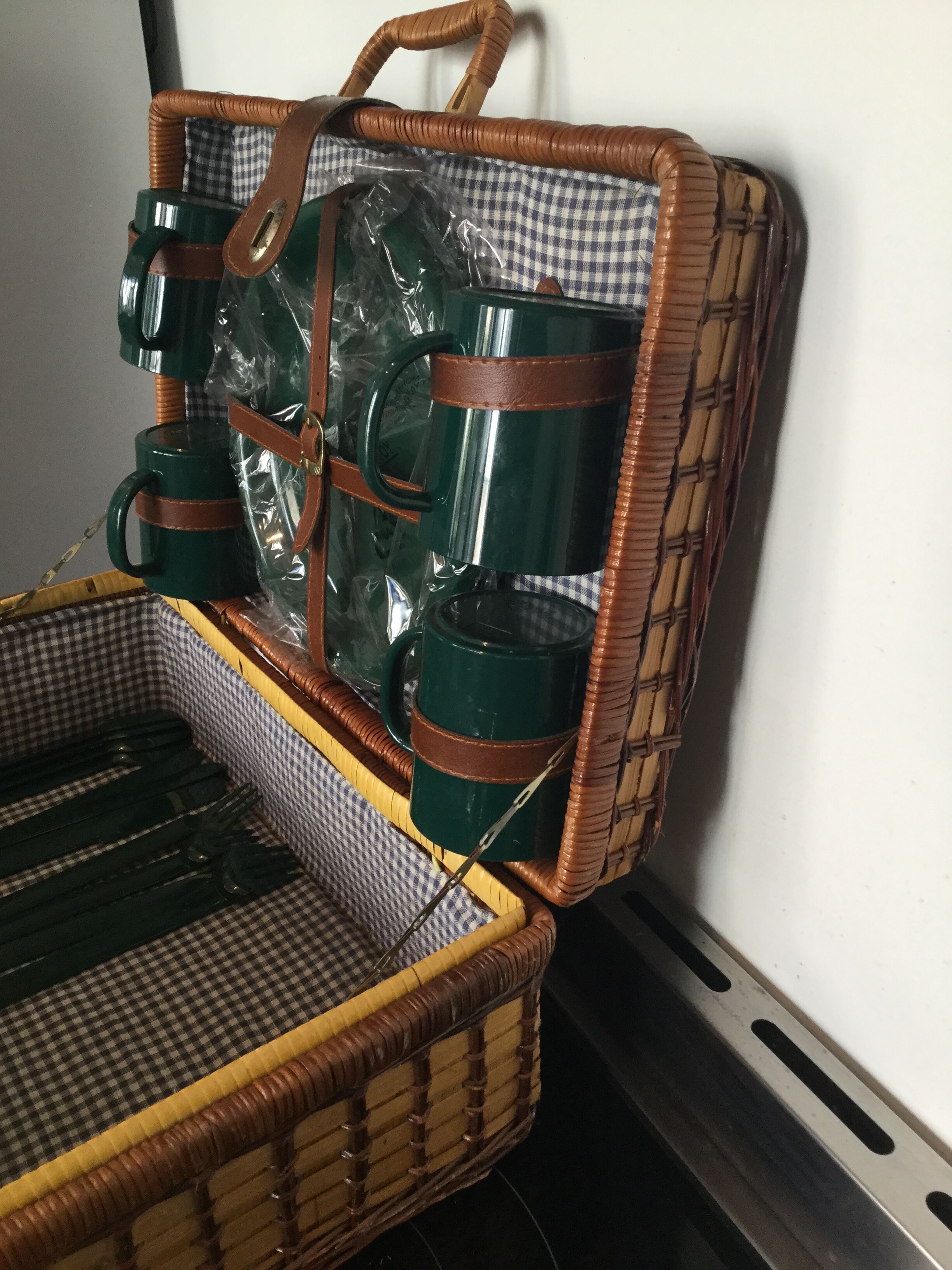 Vintage picnic basket