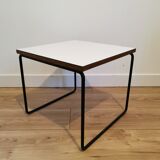 "Flying" table by Pierre Guariche for Steiner