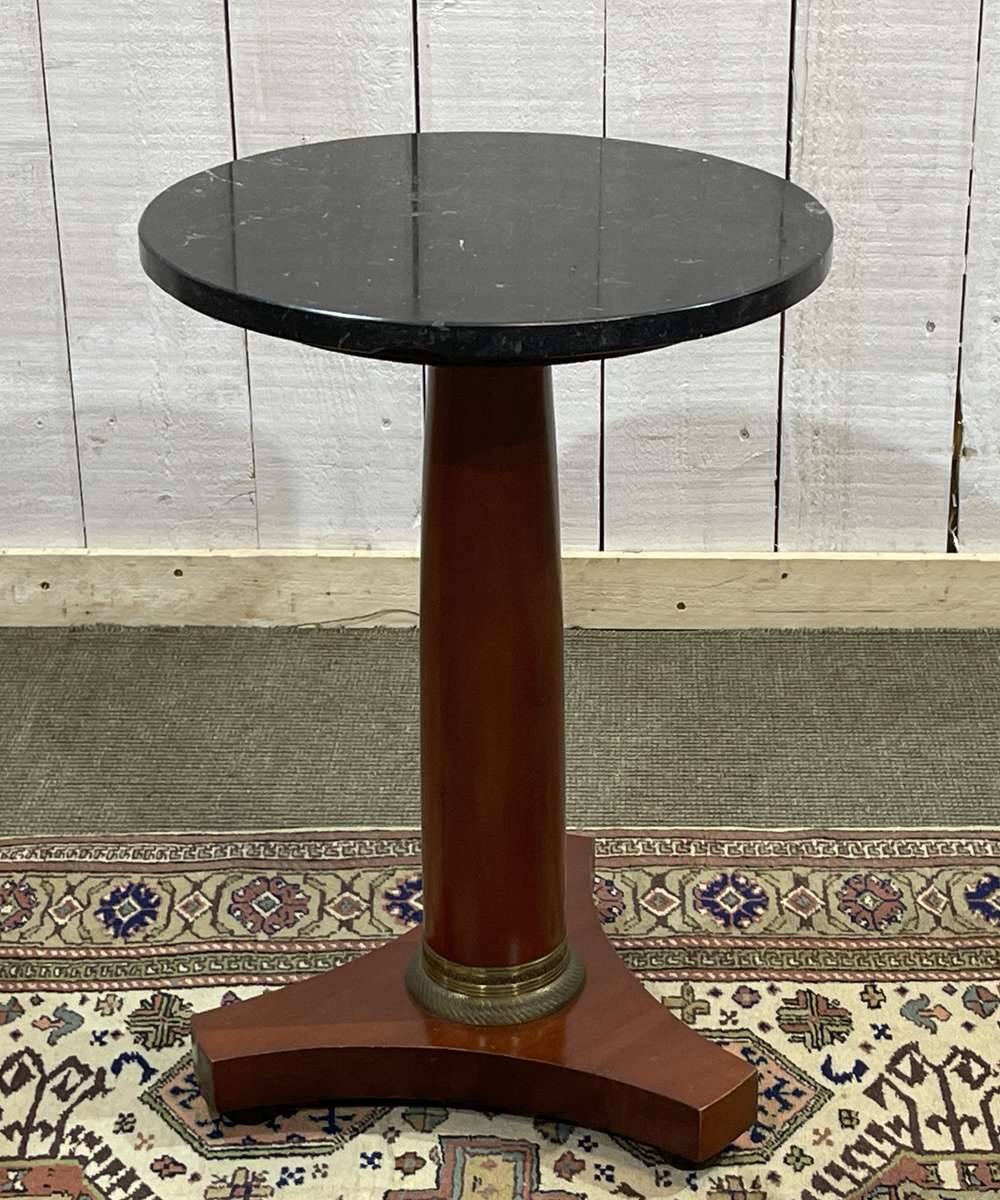 1960s Empire style pedestal table in cherry wood with black marble top