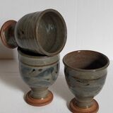 Trois tasses de potier en grès émaillé vintages