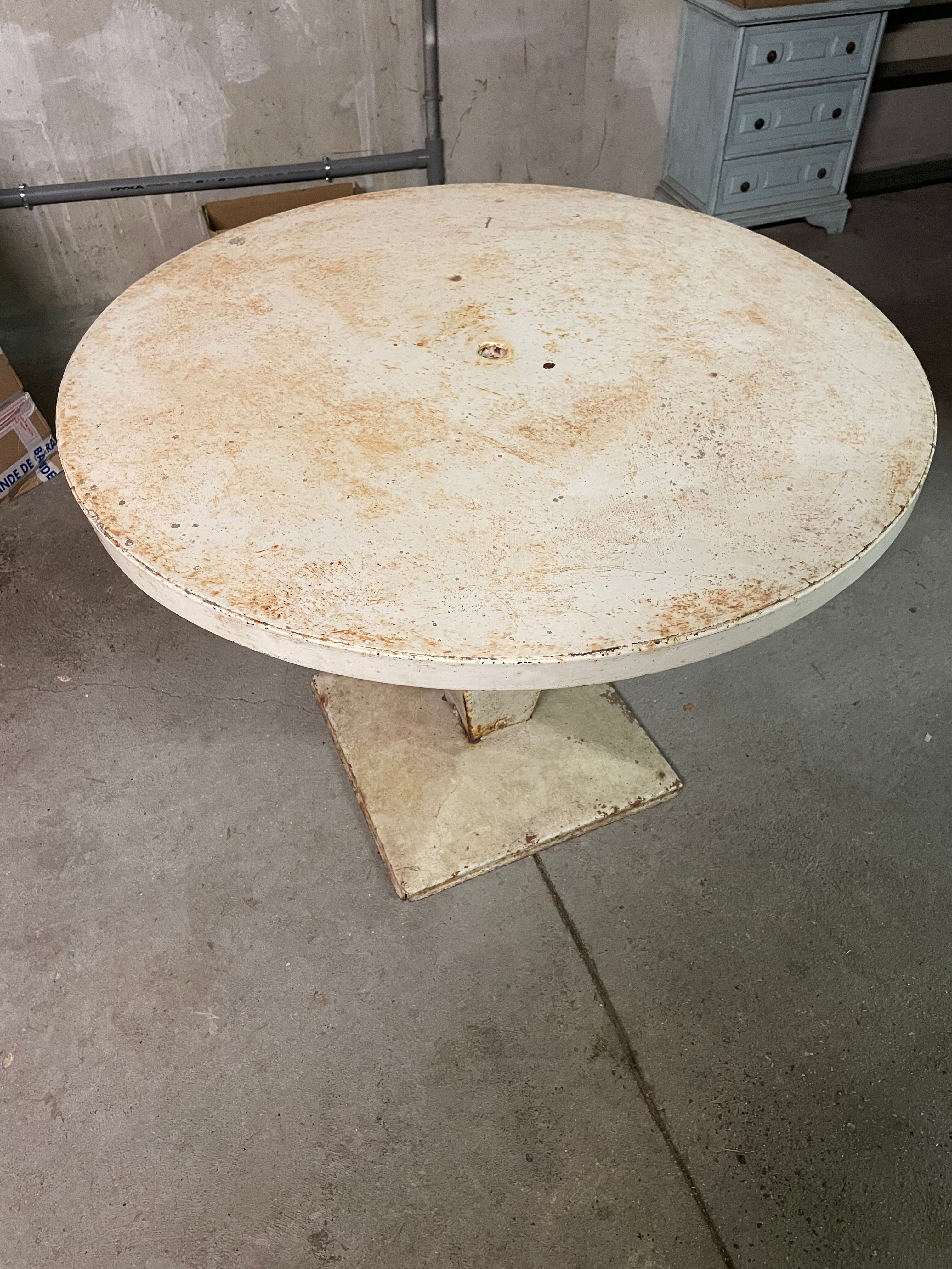 Tolix KUB table diameter 99cm by Xavier Pauchard