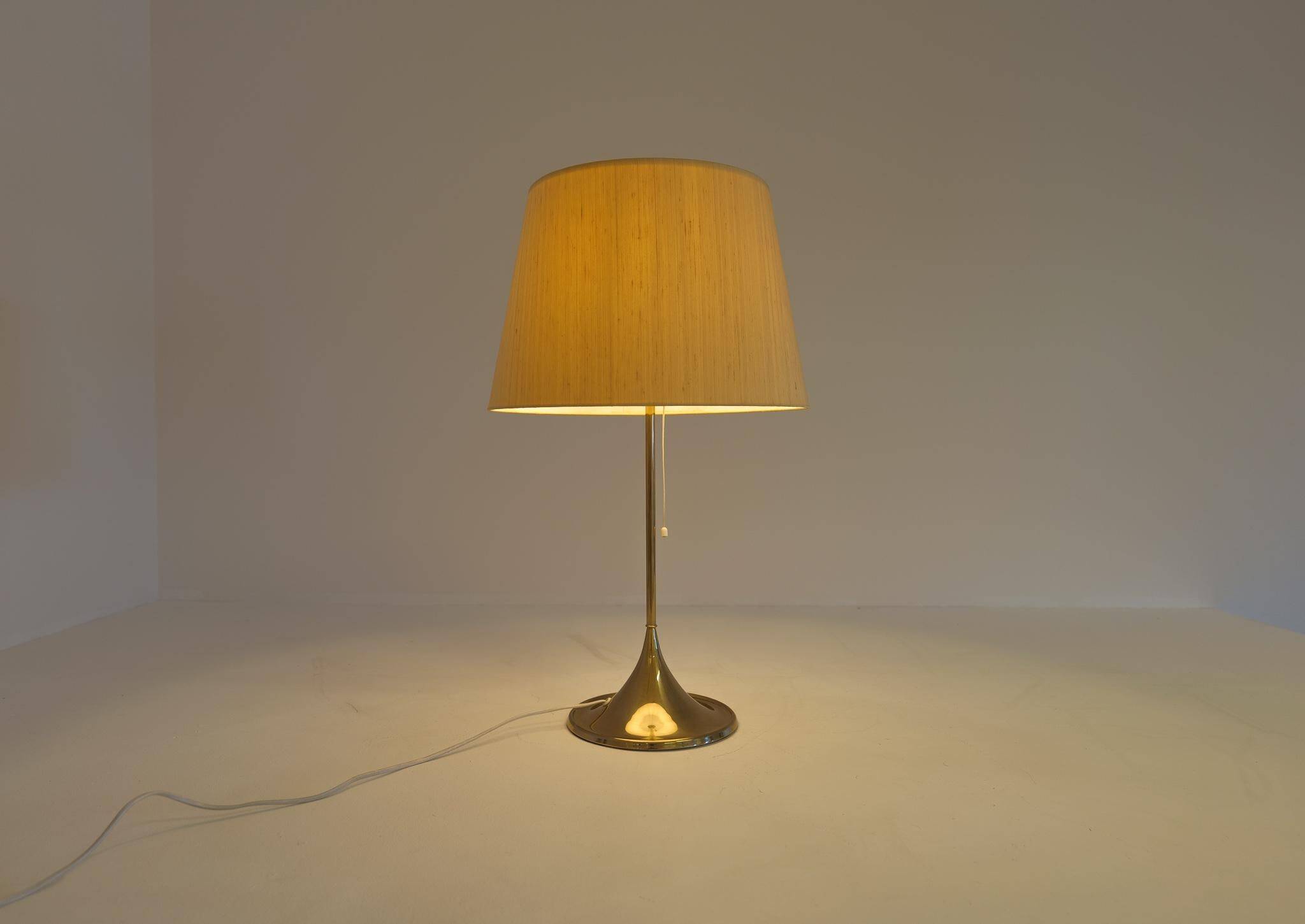 Midcentury Table Lamp Bergboms B-024, 1960s, Sweden