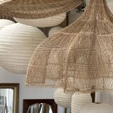 Immense rattan suspension in the shape of a flower, tulip, corolla H1m D1m50